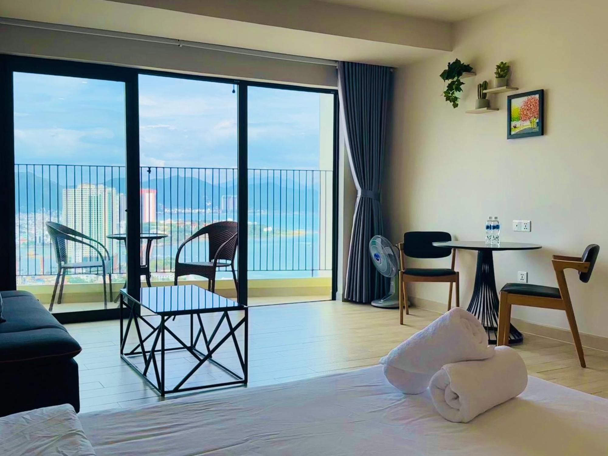 Gold Coast Nha Trang Luxury Apartment - Ocean View Buitenkant foto