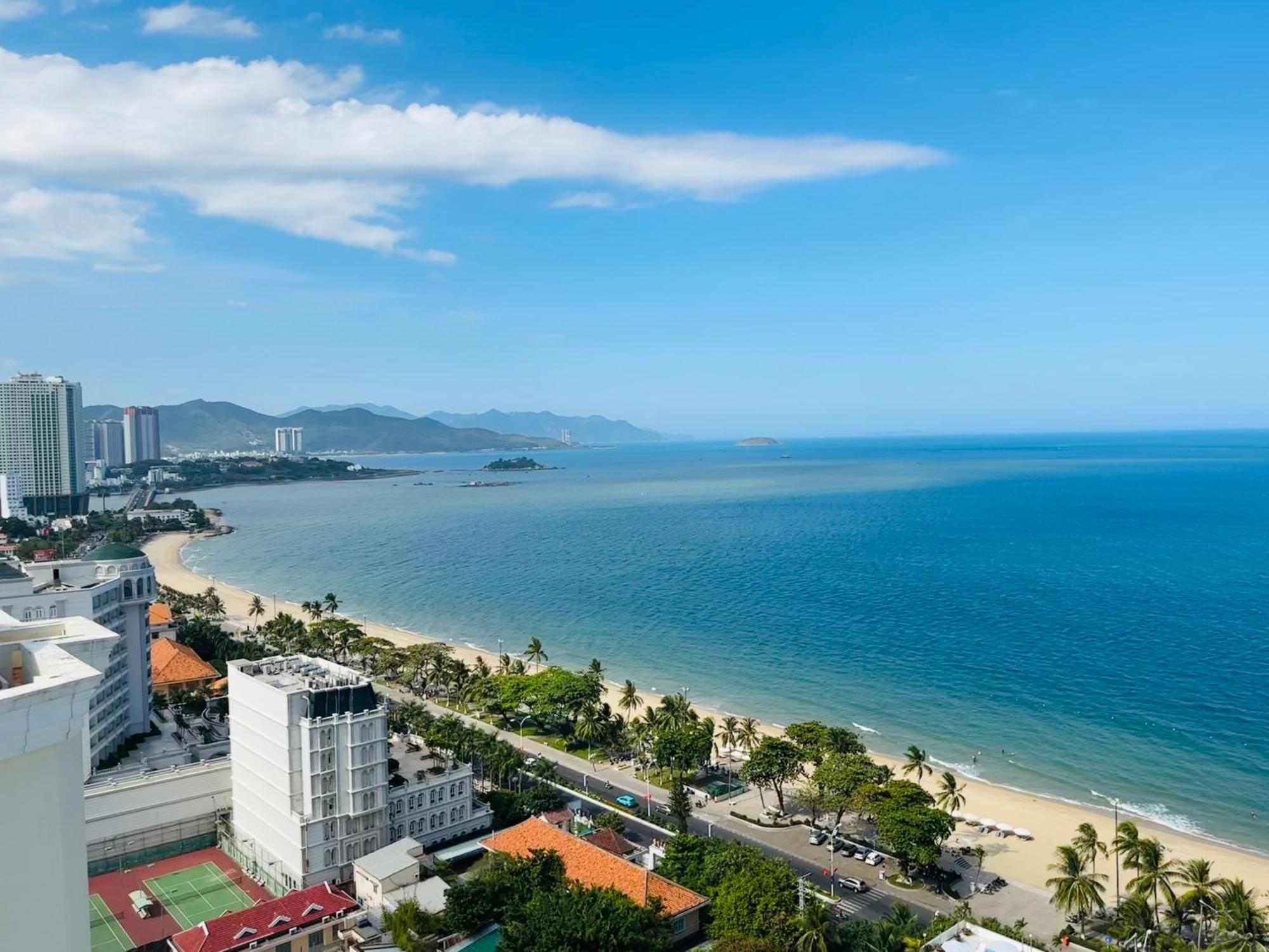 Gold Coast Nha Trang Luxury Apartment - Ocean View Buitenkant foto