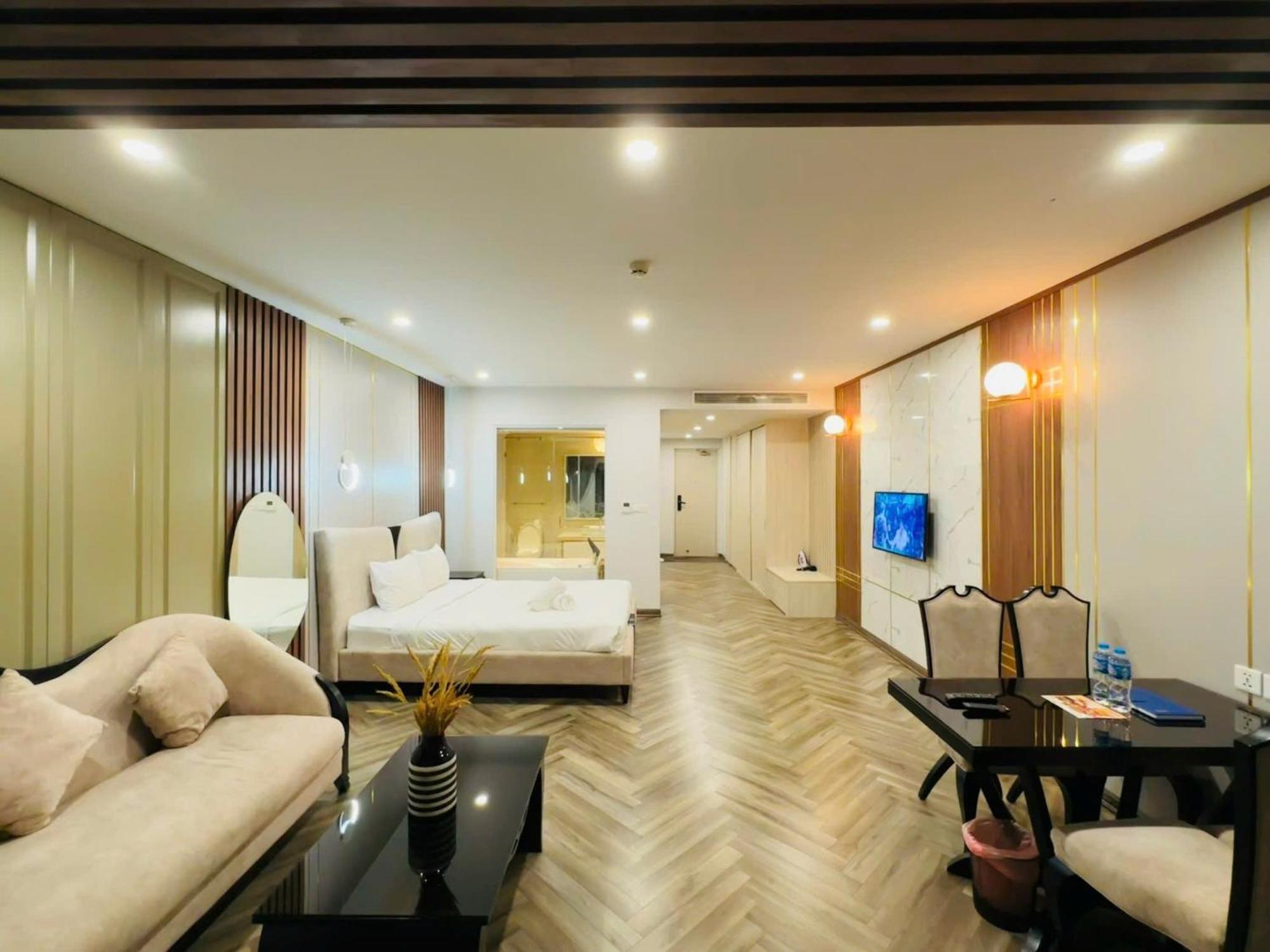 Gold Coast Nha Trang Luxury Apartment - Ocean View Buitenkant foto