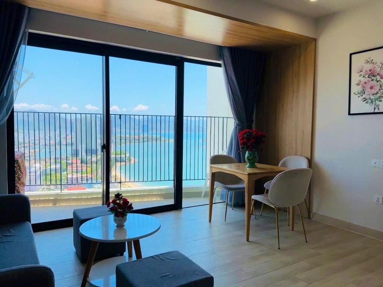 Gold Coast Nha Trang Luxury Apartment - Ocean View Buitenkant foto