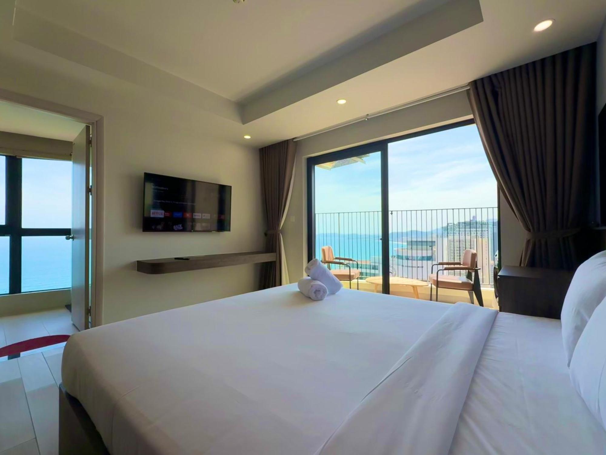 Gold Coast Nha Trang Luxury Apartment - Ocean View Buitenkant foto