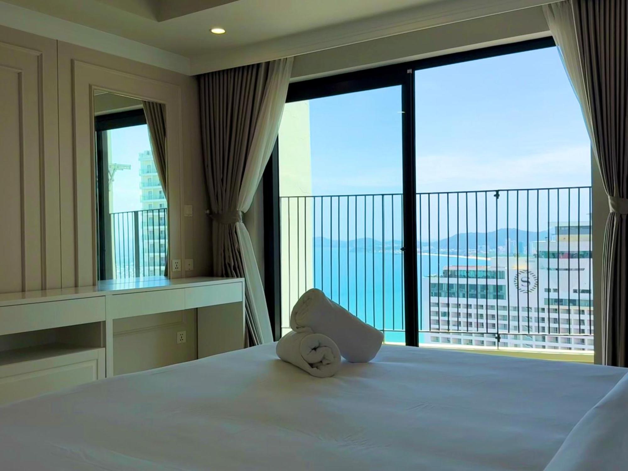 Gold Coast Nha Trang Luxury Apartment - Ocean View Buitenkant foto